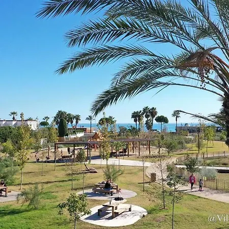 Apartment 2 Flat With Sea View, Private Parking, Swimming Pool, And Ac Cagnes-sur-Mer