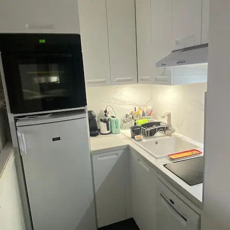 2 Flat With Sea View, Private Parking, Swimming Pool, And Ac *